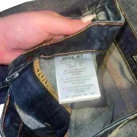 Denim Miss Me Skinny Jeans - Picture 5 of 5